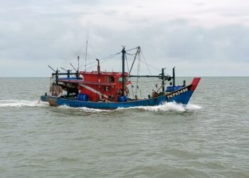 Digagalkan, Aksi  Kapal Ikan Asing Ilegal di Selat Malaka