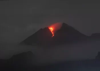 Status Gunung Merapi Tetap SIAGA, Warga di 4 Kabupaten Diminta Hindari Daerah Potensi Bahaya