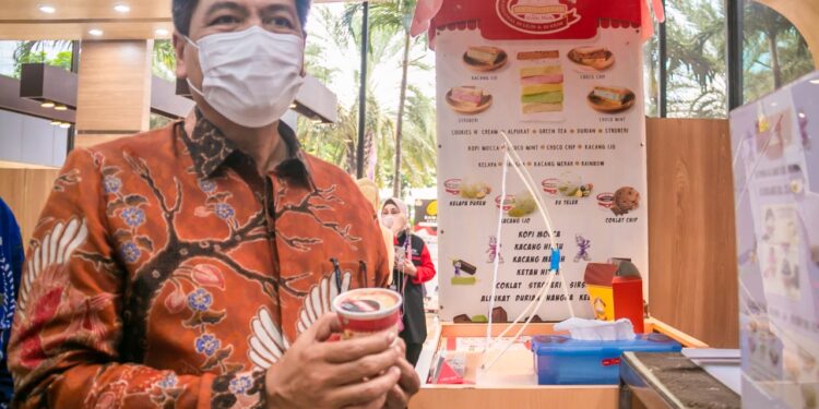 Kontribusi Industri Makanan dan Minuman Tembus 37,77 %