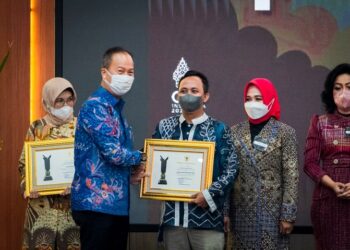 Pemerintah Berikan Penghargaan Upakarti 2022 Kepada Pelaku dan Pembina IKM