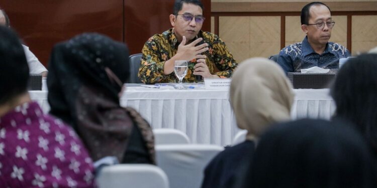 Rencana Pengembangan Pembangkit Nasional Beri Porsi EBT Lebih Besar