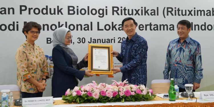Produk Biologi Antibodi Monoklonal Pertama Hasil Inovasi Kalbe Farma Peroleh Izin Edar dari BPOM