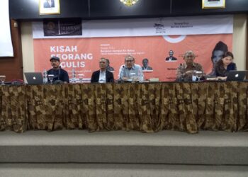 Memoar Buku Kadiroen “Berjalan Sampai Ke Batas “ Pelopori Tulisan Warisan Sejarah Keluarga untuk Indonesia