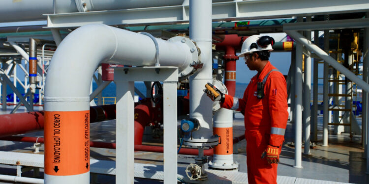 ICP Maret Turun Menjadi US$74,59/Barel, Dinamika Perbankan Global Menjadi Pemicunya