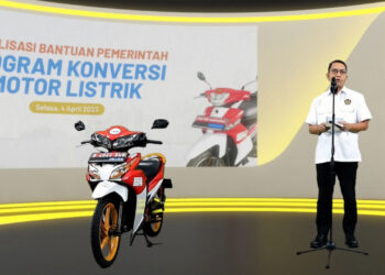 Pemerintah Resmi Luncurkan Bantuan Konversi Motor Listrik