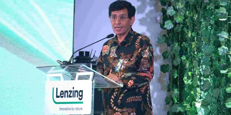 SPV Ekspor Perdana Serat Viscose Ramah Lingkungan Lenzing Ecovero ke Eropa