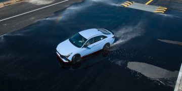 Ini Alasan Ban Mobil Listrik dan Mobil Konvensional Didesain untuk Pemakaian Berbeda